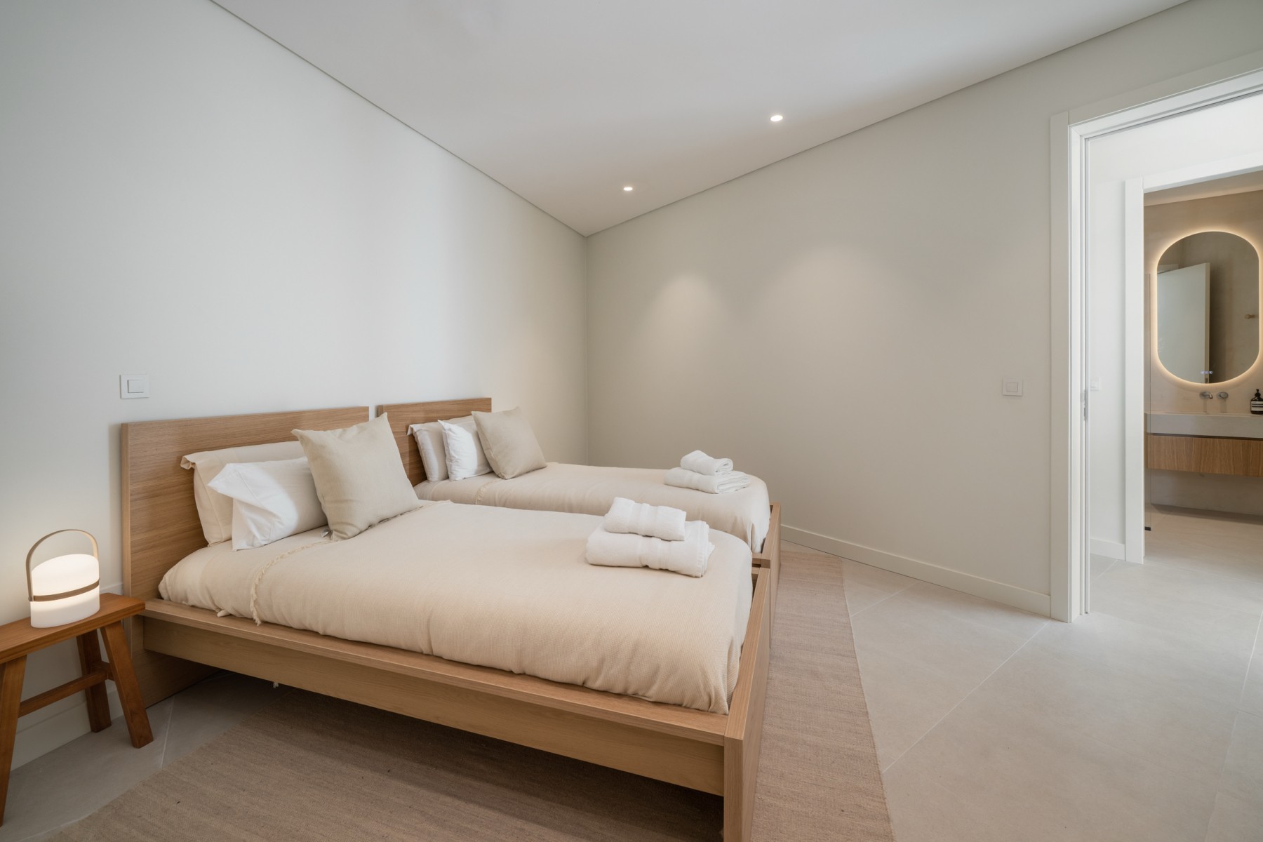 Lower room with twin beds